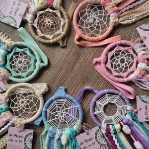 Llaveros atrapa sueños de macramé, Tinku Multiespacio